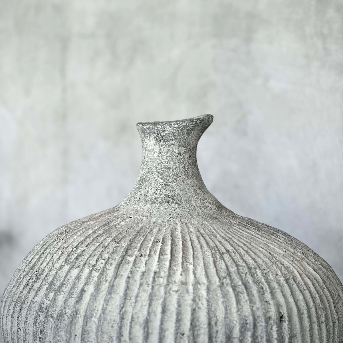 Gali Vase Dusty White