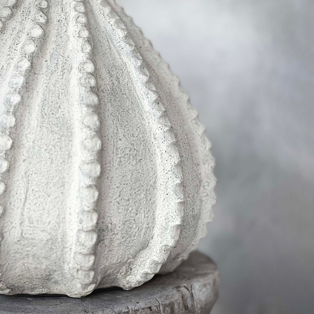 Coso Vase Dusty White