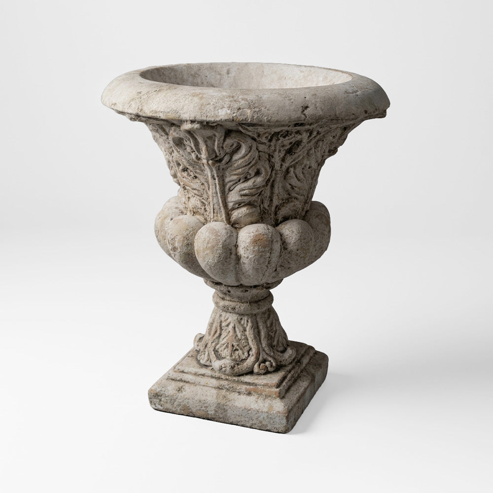 Danna Garden Urn