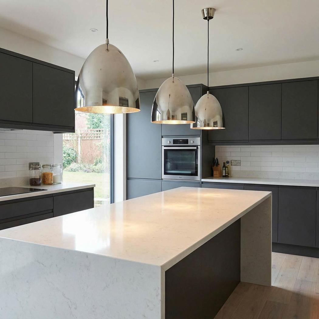Egg Ceiling Pendant Silver