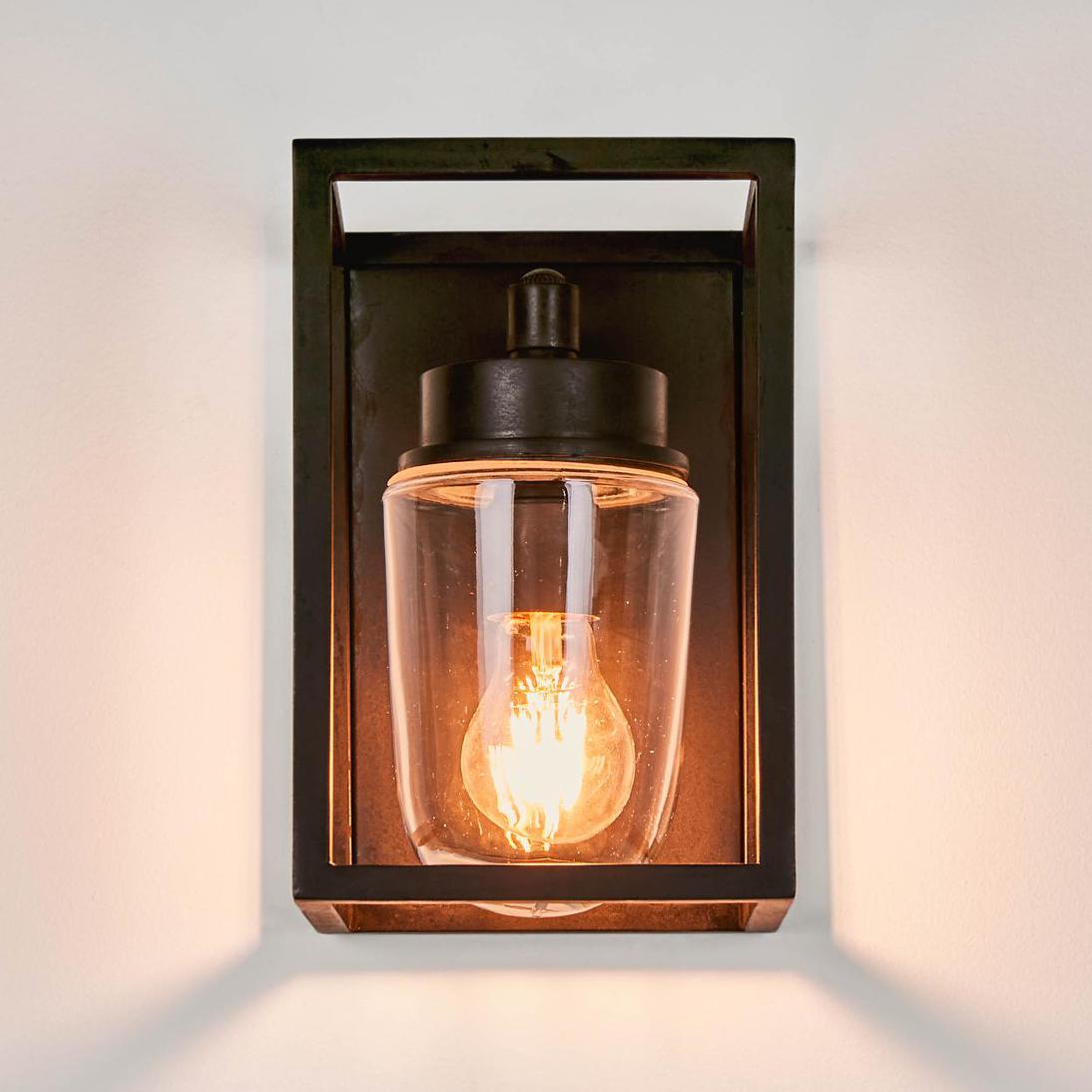 Wellington Outdoor Wall Light Black