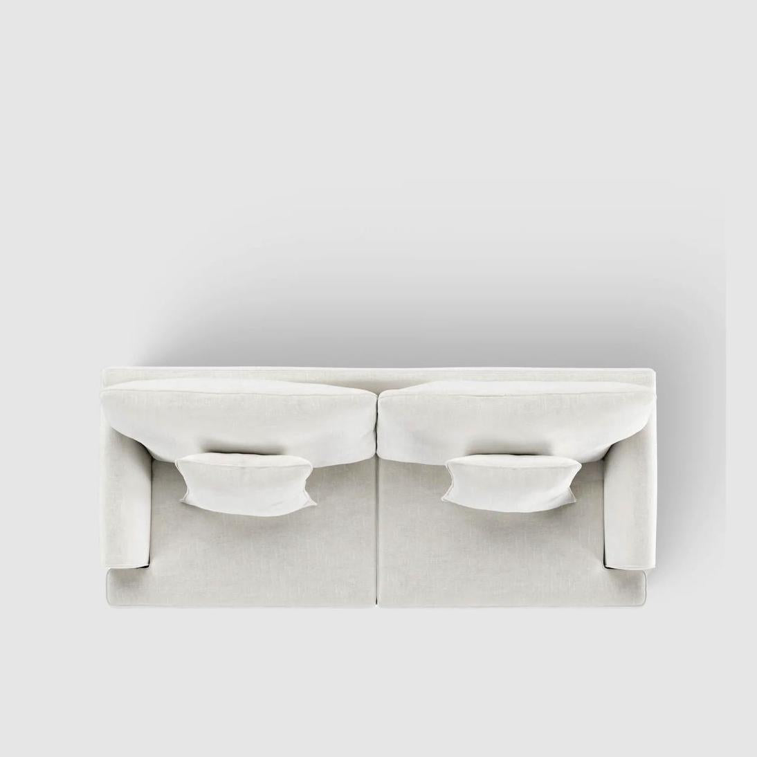 Byron Hamptons 2.5 Seat Sofa Ivory