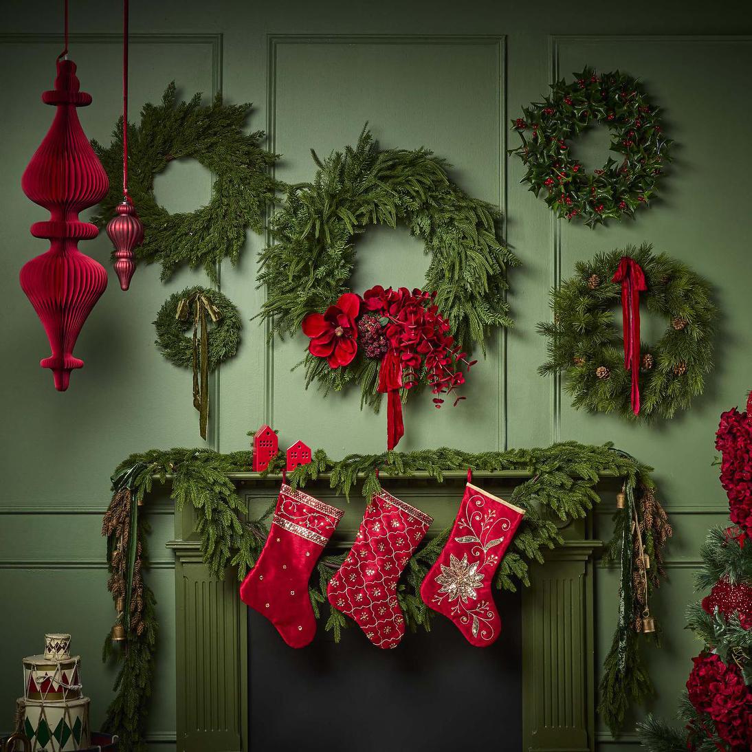 Mixed Cypress Wreath 91cm