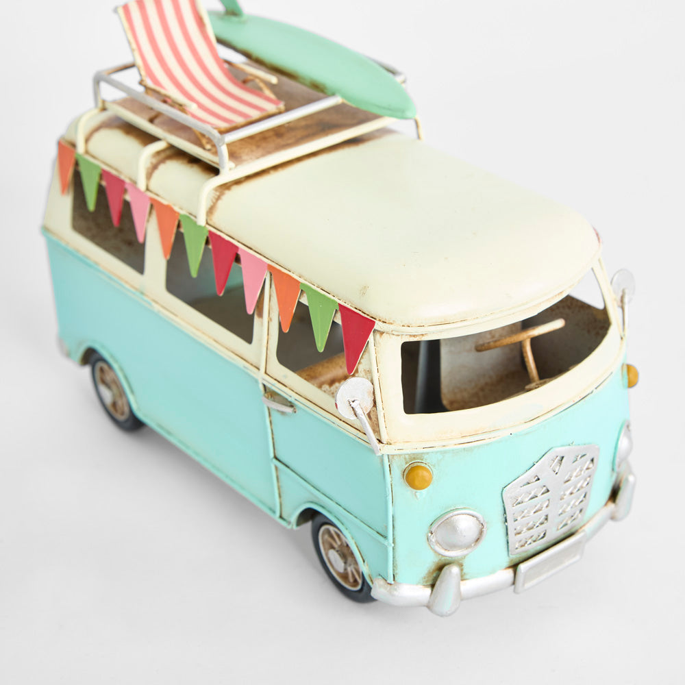 California Surfing Kombi