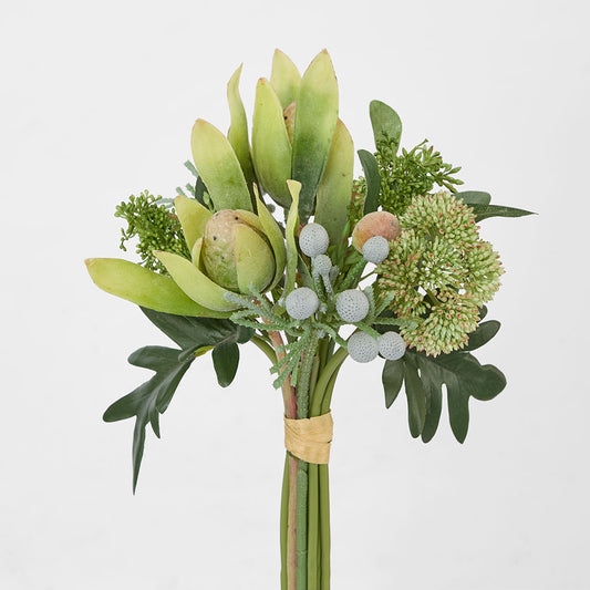 Eucalyptus Berry Bouquet 30cm Green