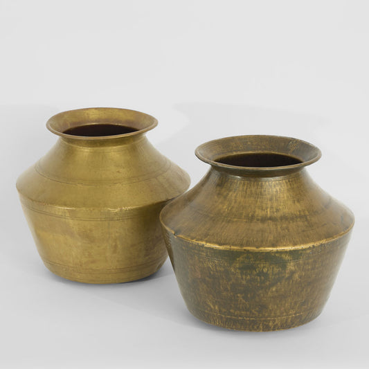 Decorative Iron Pot
