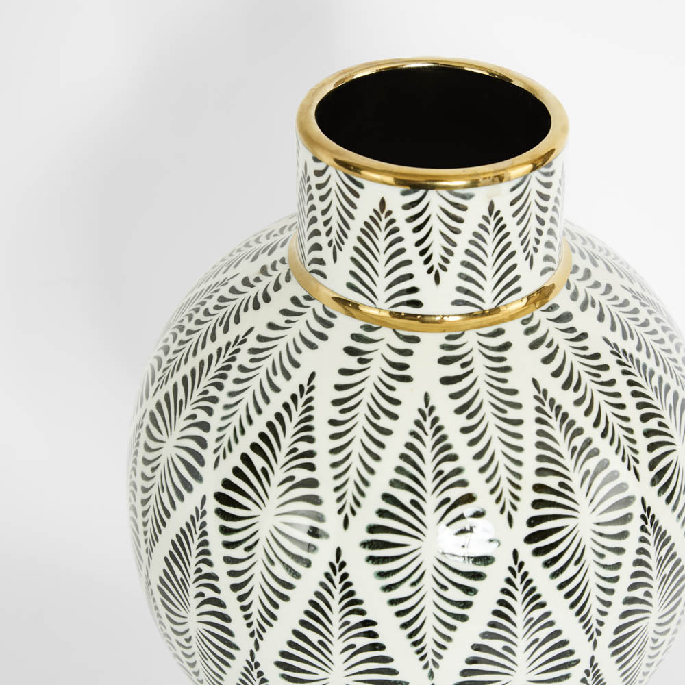Gatsby Neck Vase Large Black & White