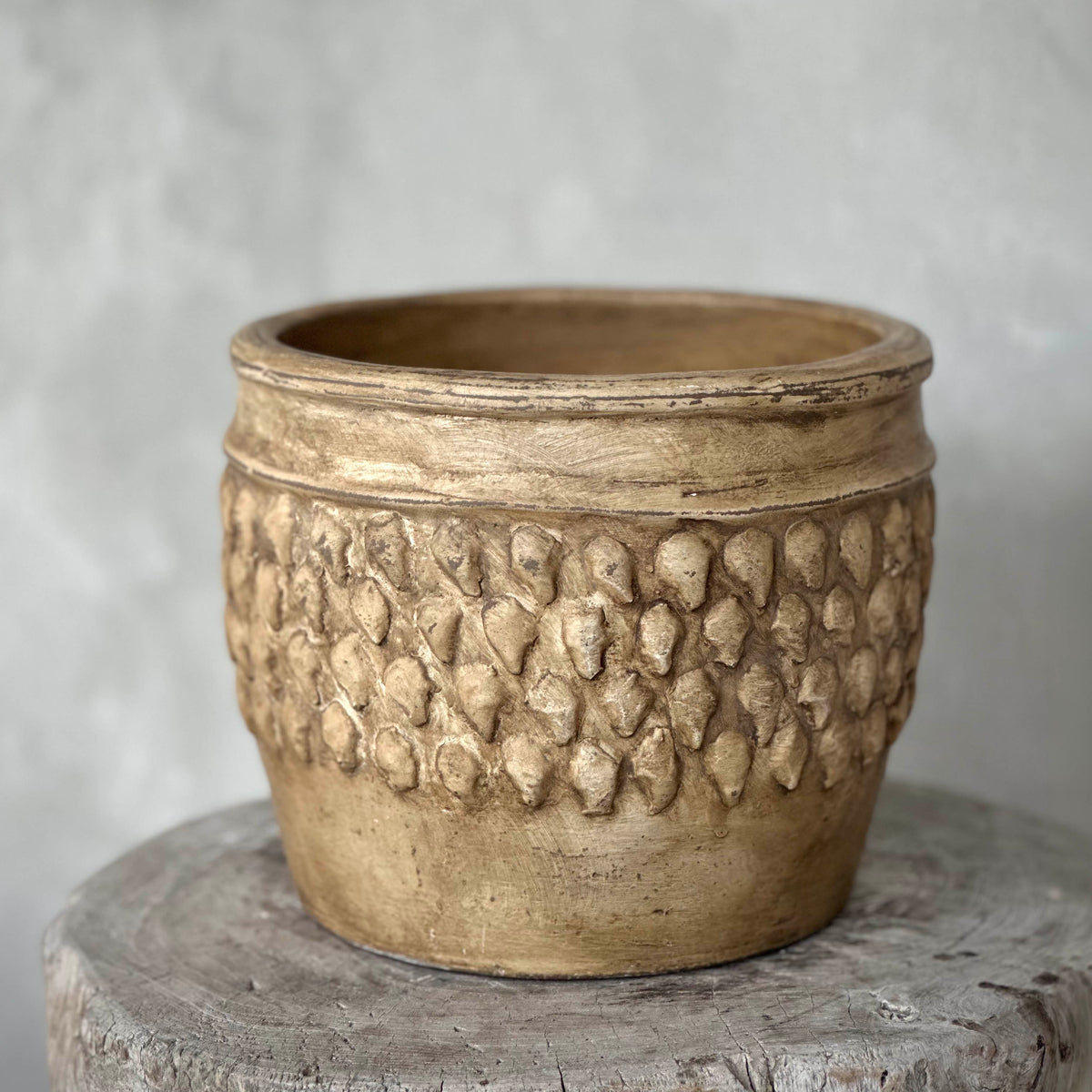 Irsi Round Pot Antique Ochre