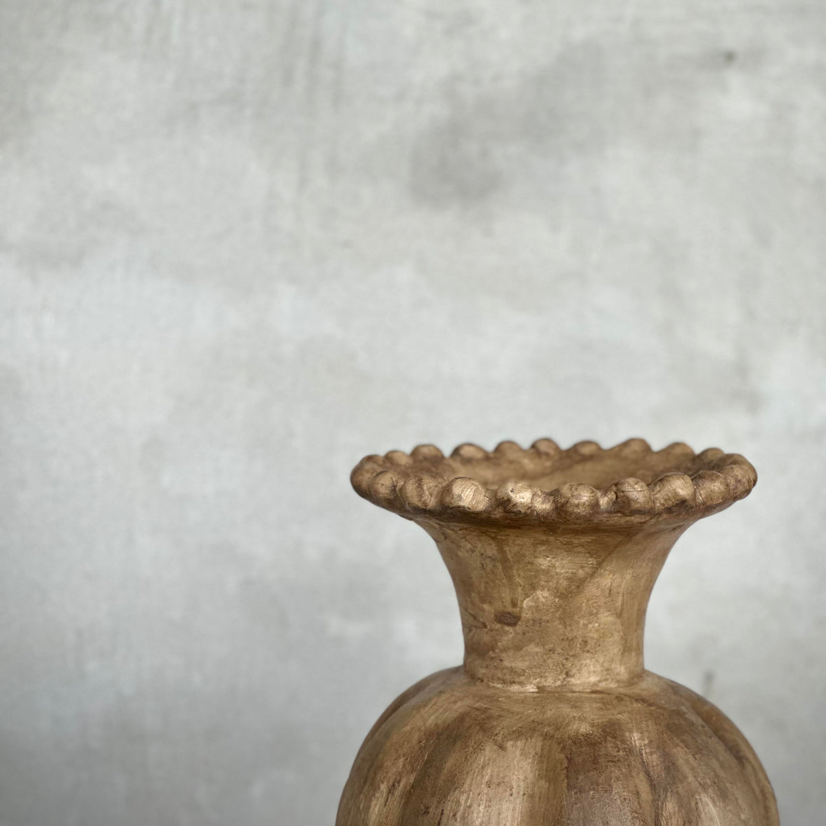 Memmi Vase Antique Ochre