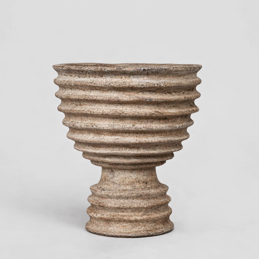 Monge Urn Sand
