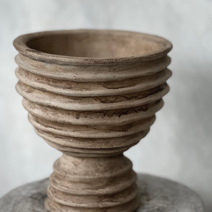 Monge Urn Sand