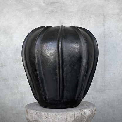 Podo Vase Black
