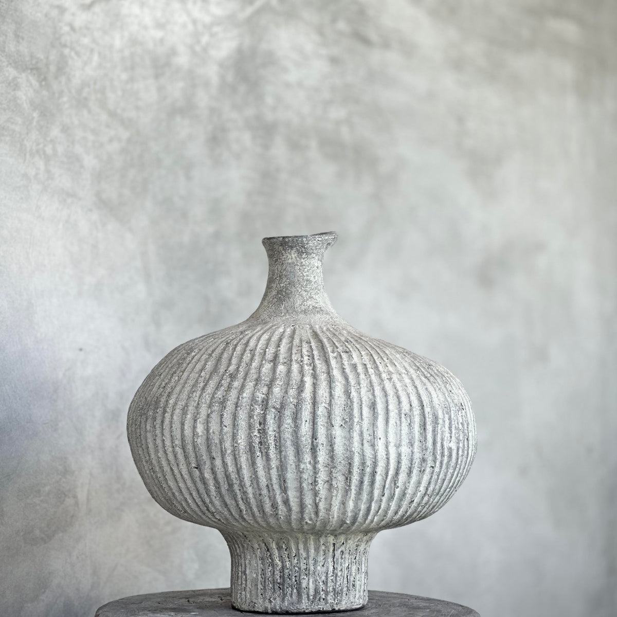 Gali Vase Dusty White