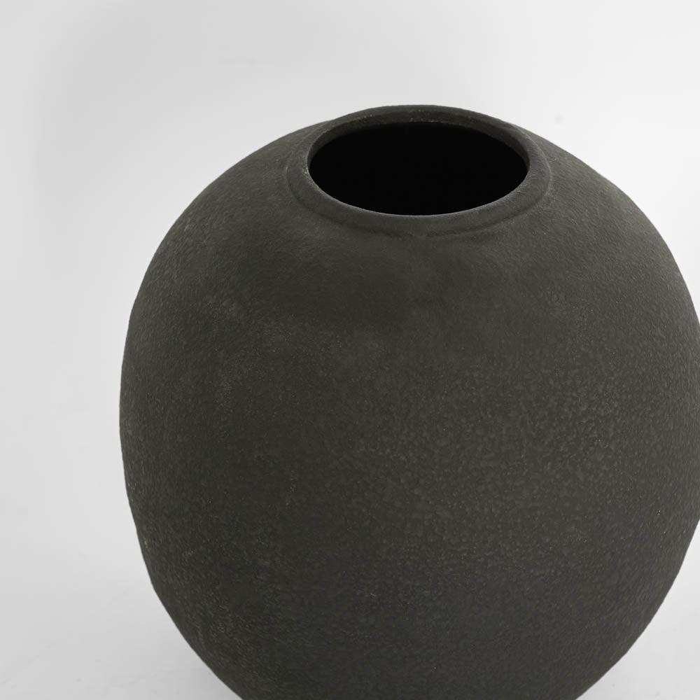 Cara Vase Small Black
