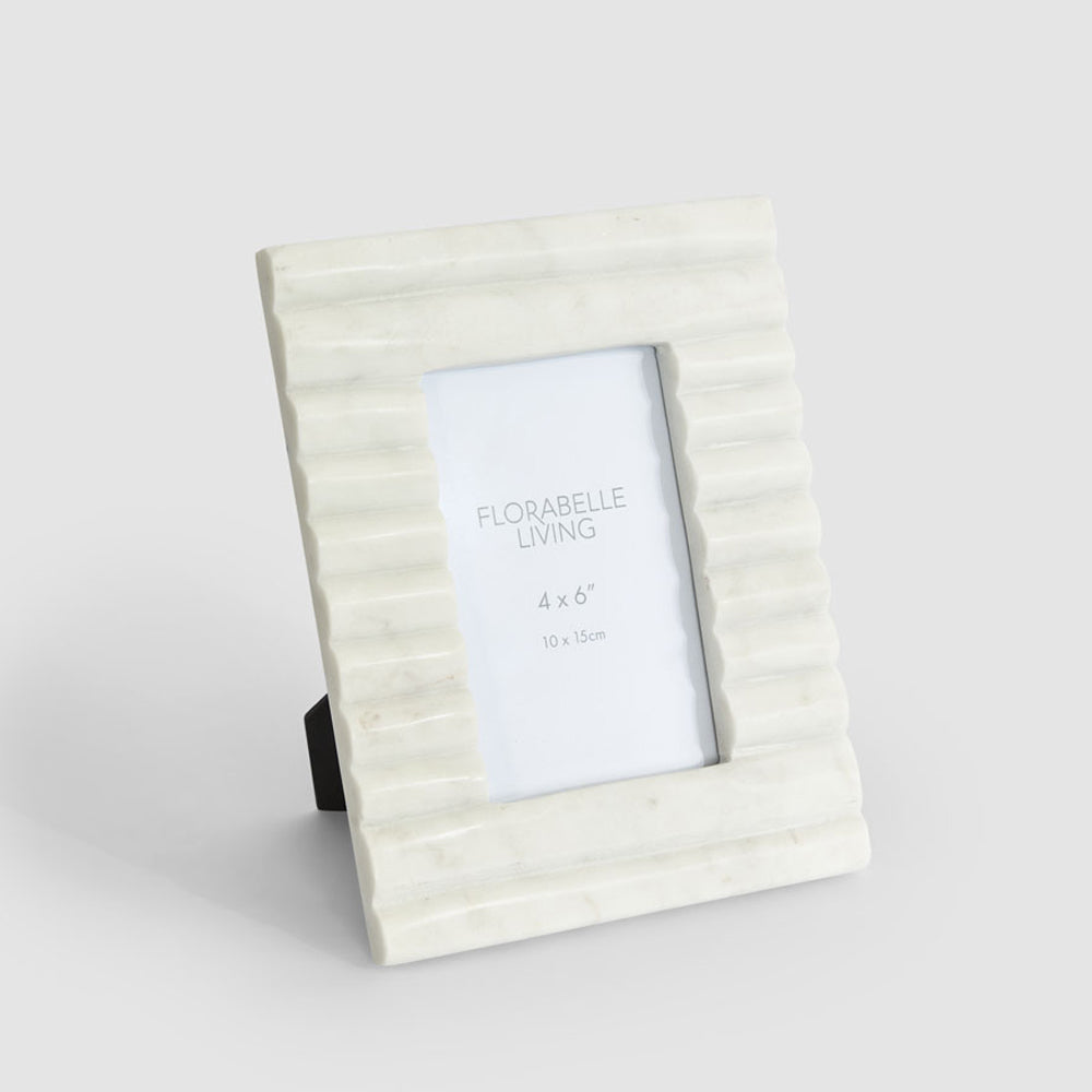 Cici Ribbed 4 x 6" Photo Frame Marble