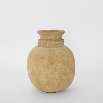 Dewi Pot With Dots
