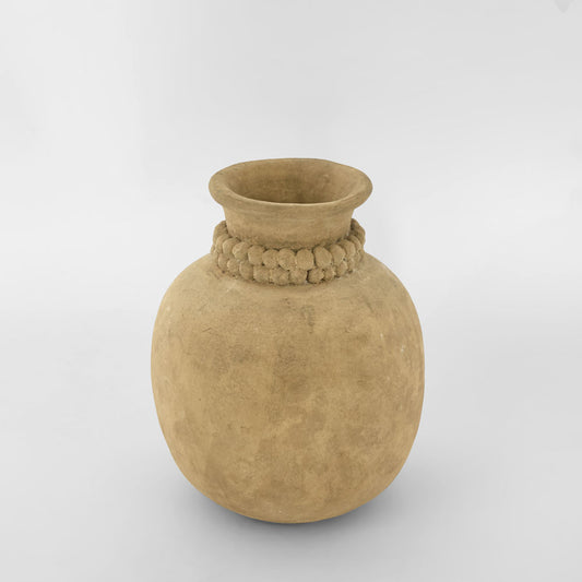 Dewi Pot With Dots