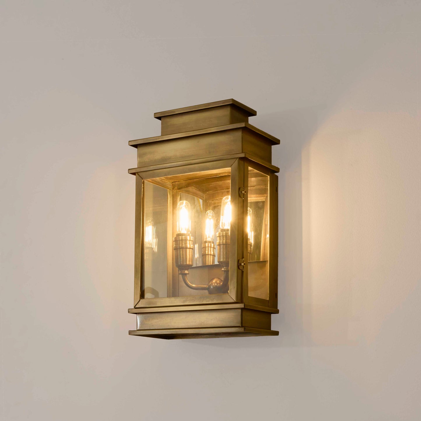 Regent Outdoor Wall Ligh Antqiue Brass