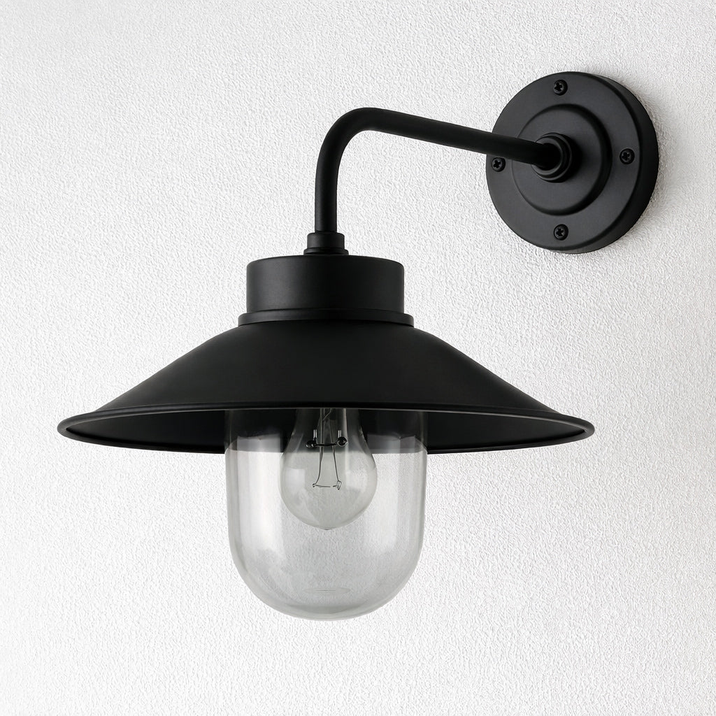 Sandhurst Outdoor Wall Light Black