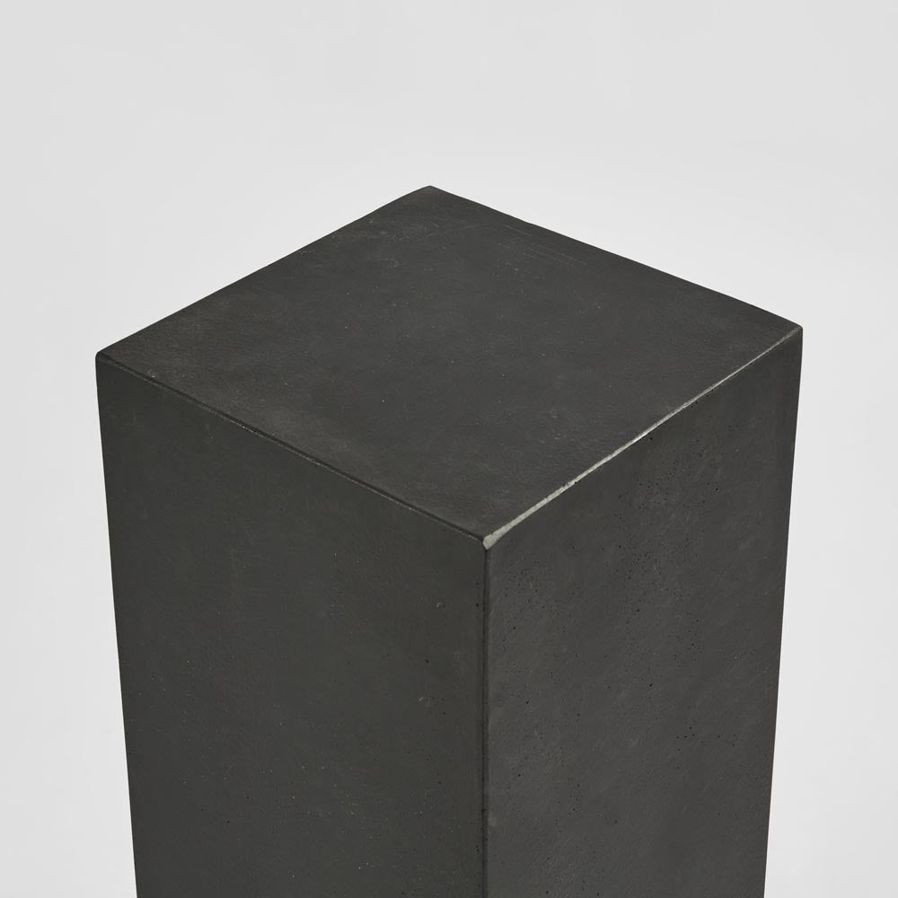 Plinth 70cm Black