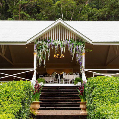 Wisteria Garland White