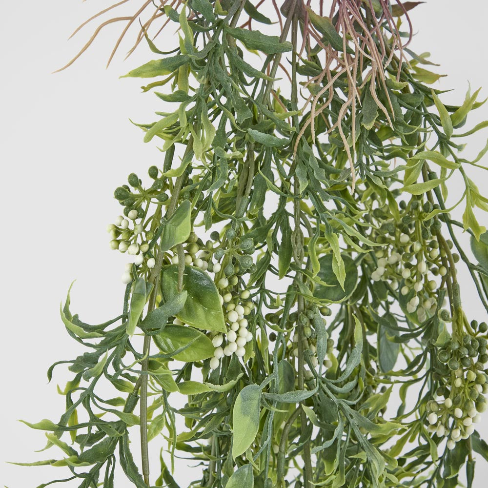 Hanging Berry Spray White