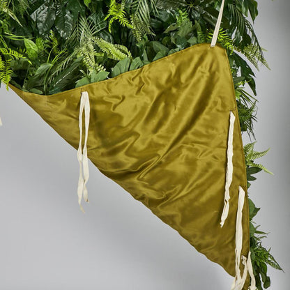 Green Leaf Mixed Vertical Wall Wide