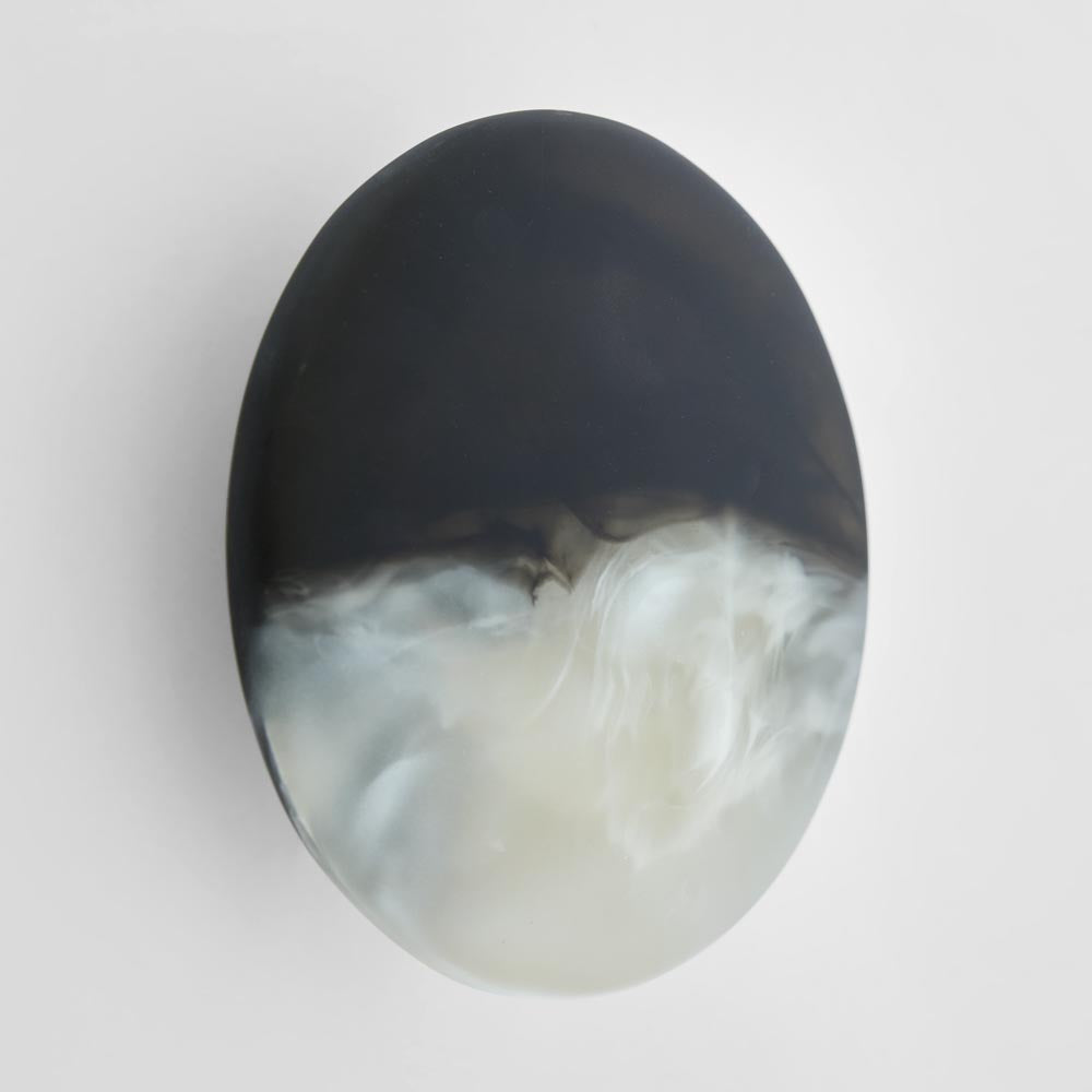 Halo Coat Hook Medium Swirl Resin B&W