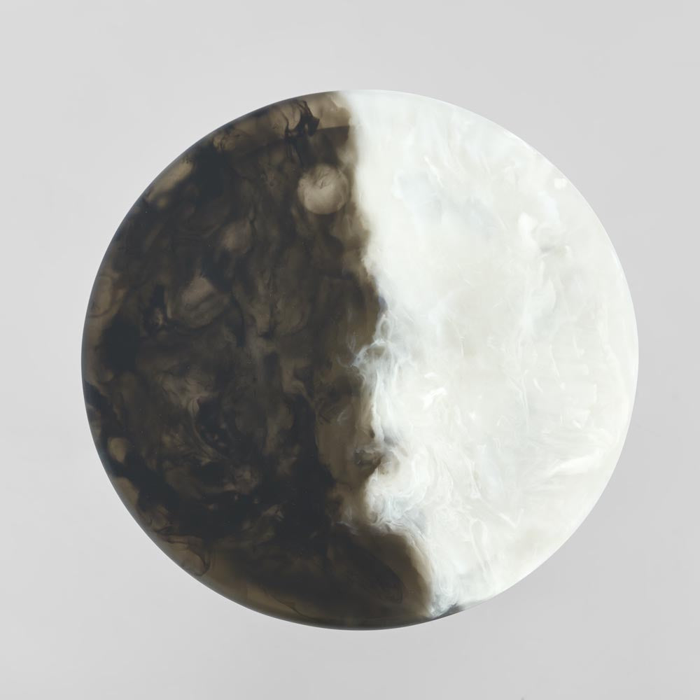 Halo Cake Stand Swirl Resin B&W