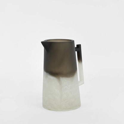 Halo Jug Swirl Resin B&W