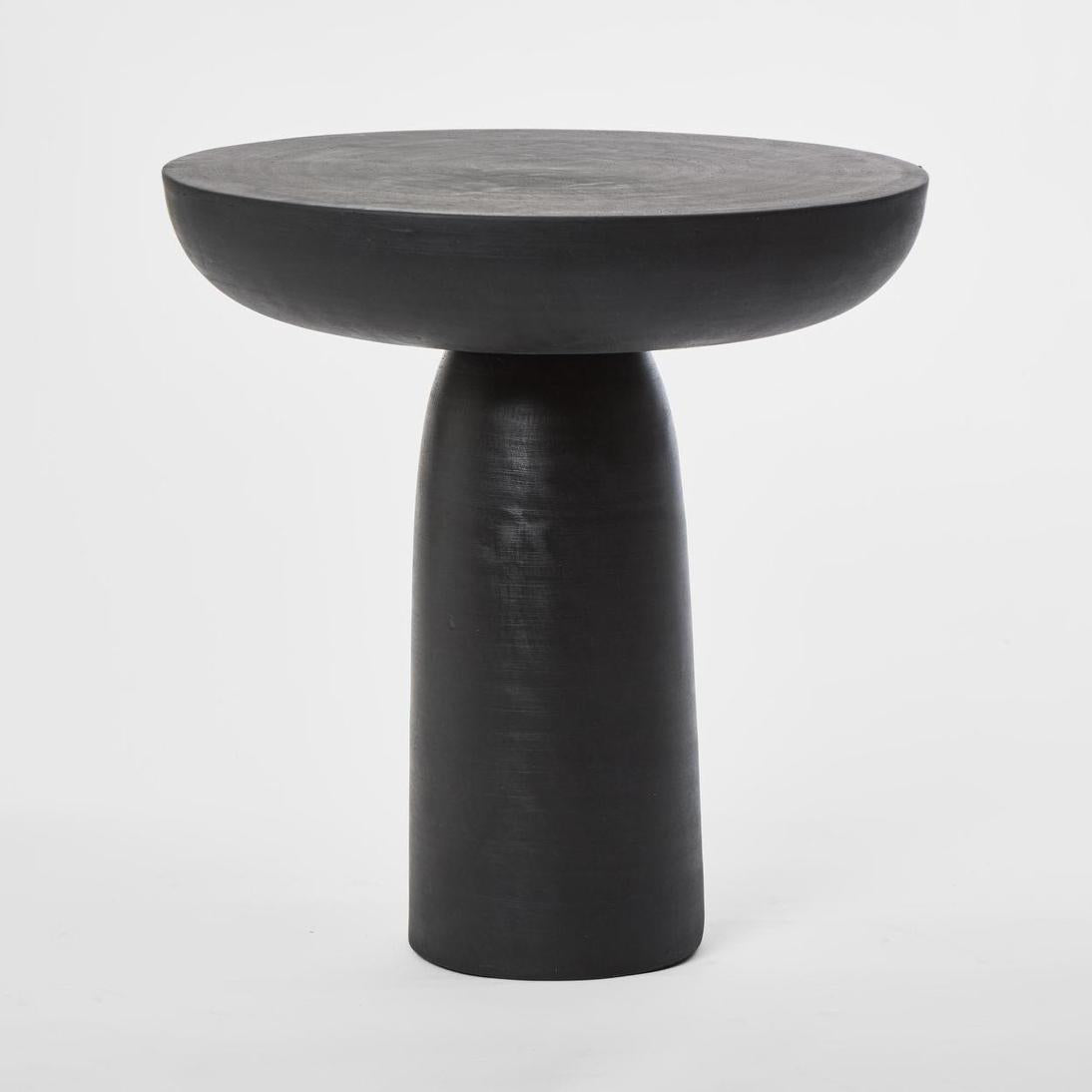 Pablo Side Table Round Black - Outdoor Undercover