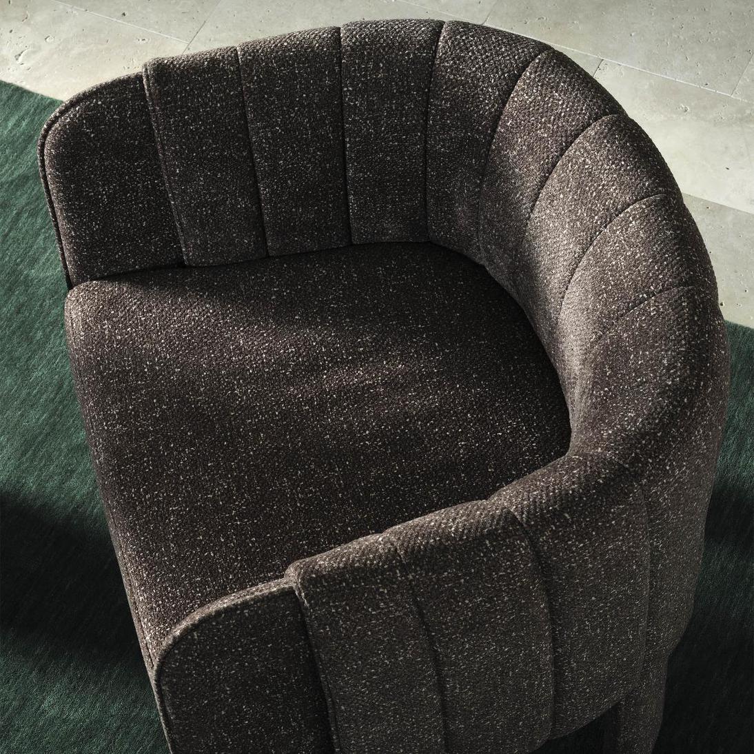 Clara Dining Chair with arms Cocoa