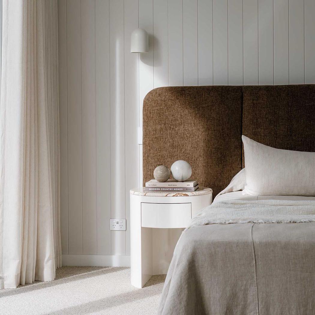 Sable Bedside Matt Brown Vein Marble/High Gloss