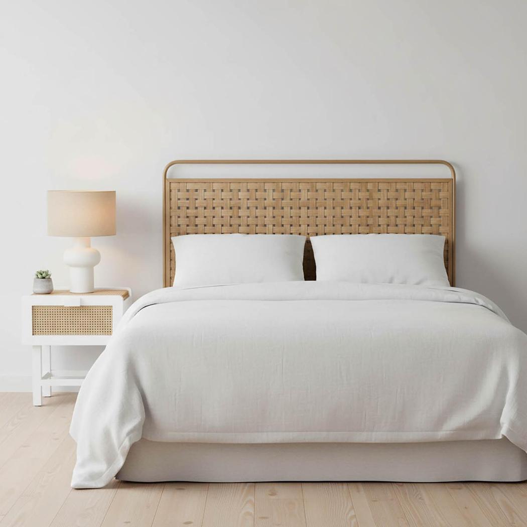 Oliver Lamp White