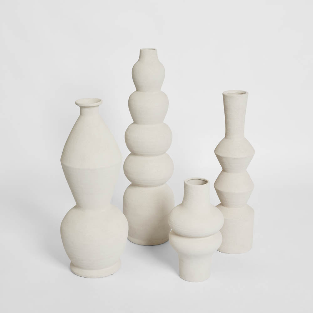 Goya Tall Vase Chalk