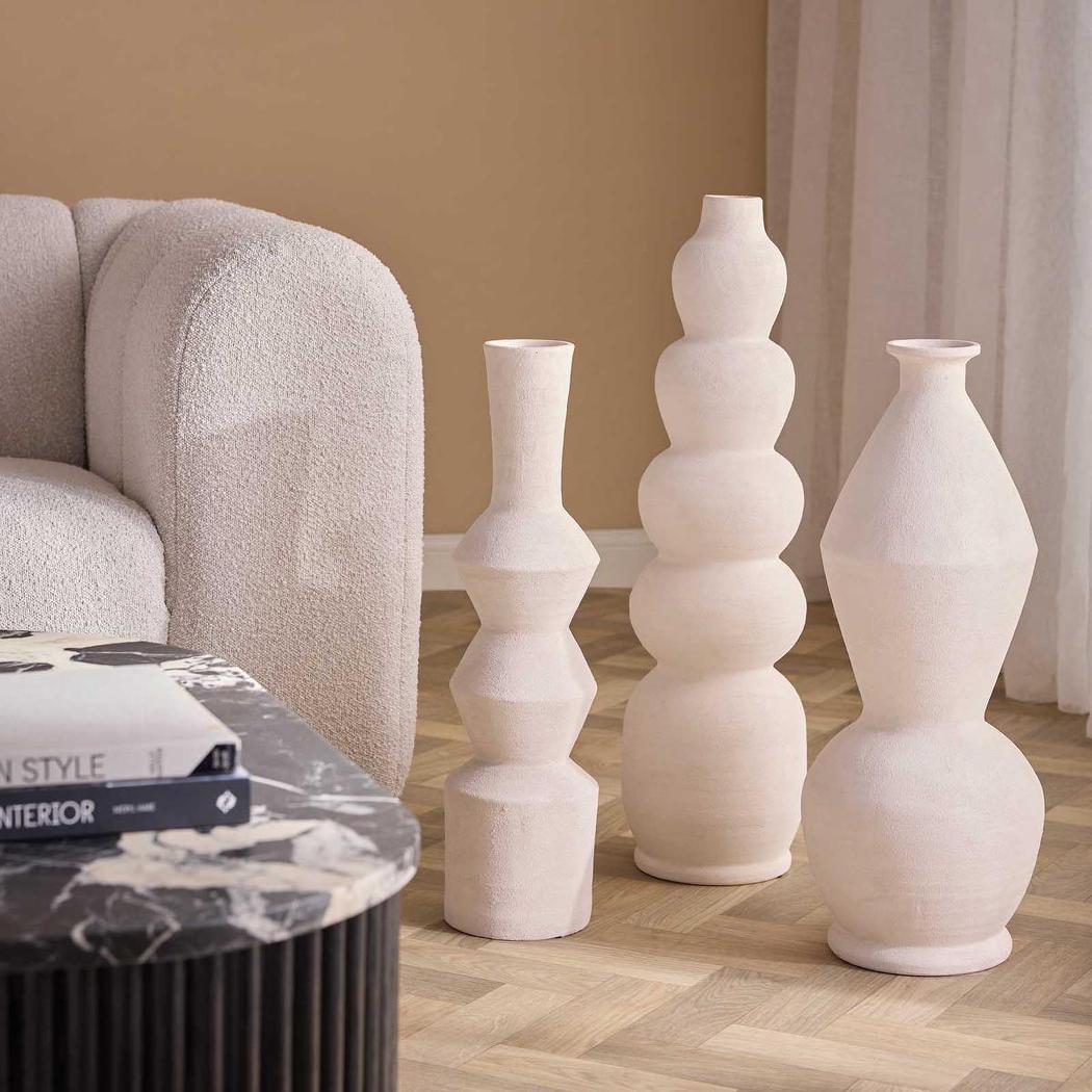 Goya Tall Vase Chalk
