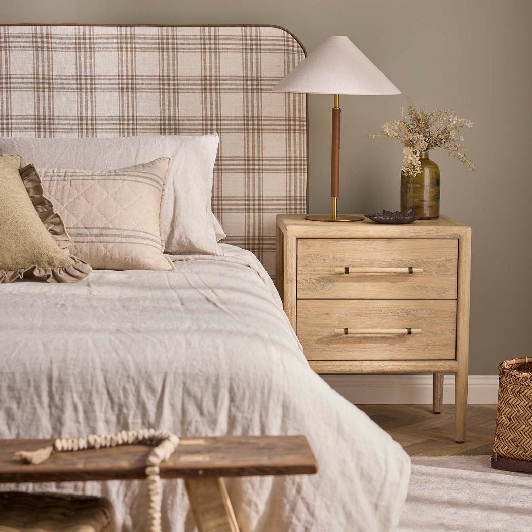 Douglas King Size Bedhead