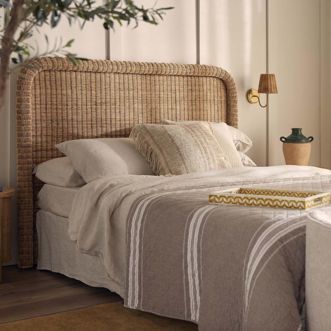 Long Island KS Rattan Bedhead