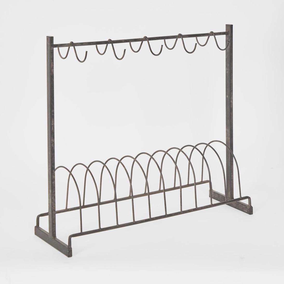 Burgundy Plate Andcup Stand