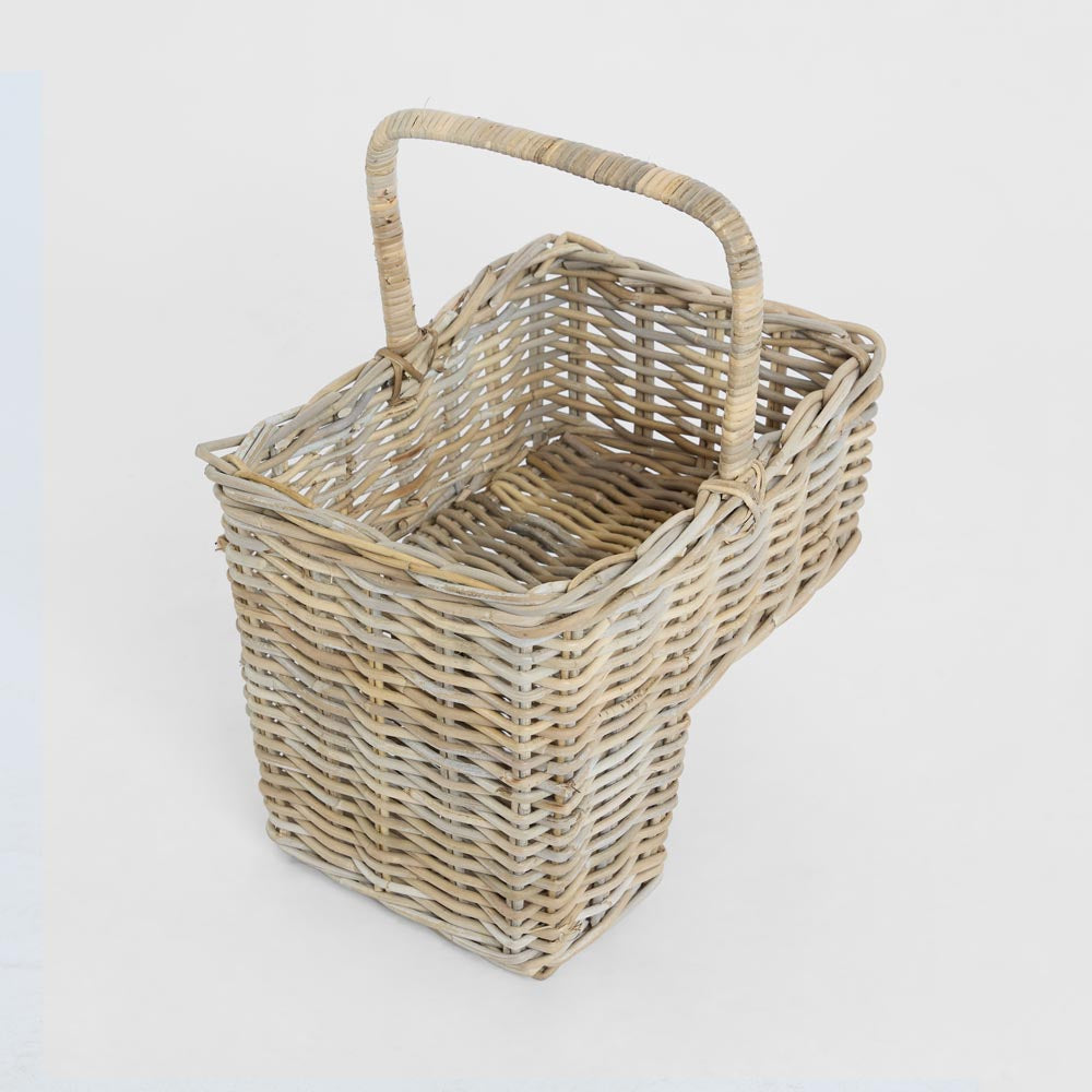 Luna Stair basket