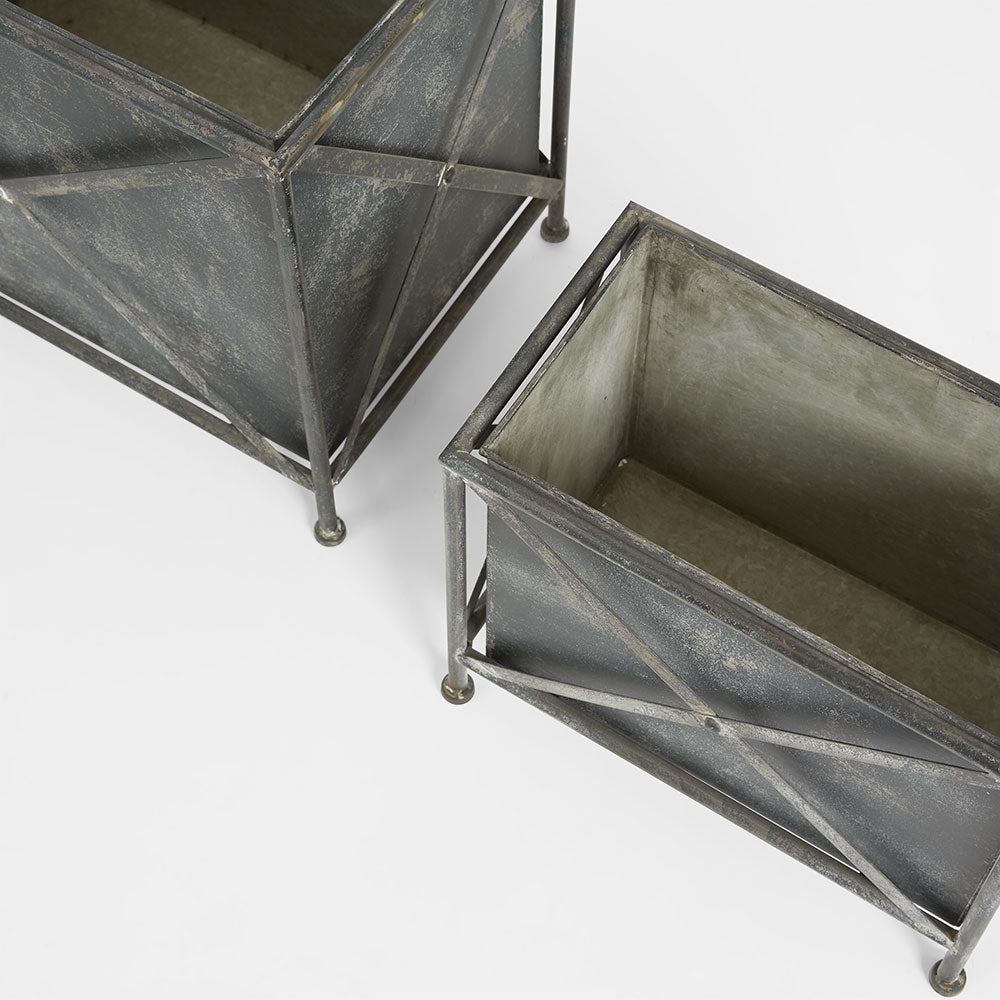 Set of 2 Planter Zinc