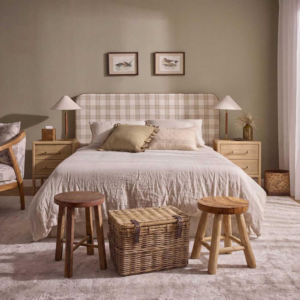 Round Stool Natural Standard Size