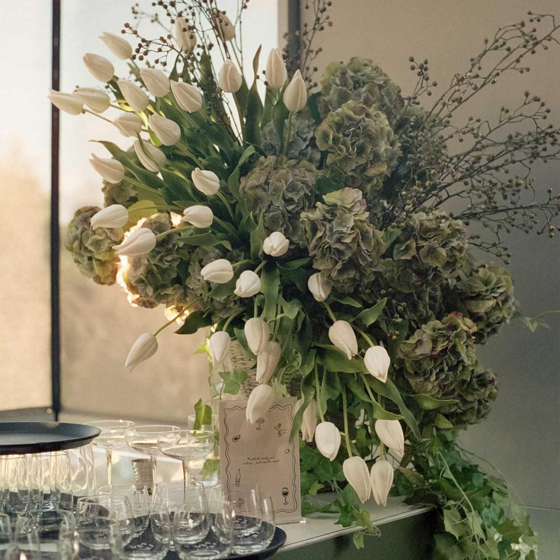 Soft Touch Tulip Stem White
