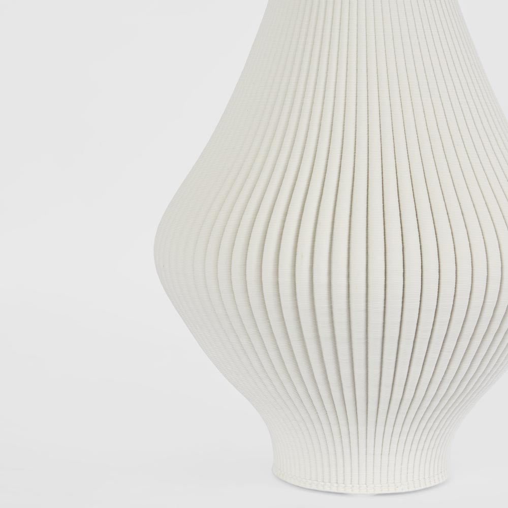 Verne 3D Vase LGE White