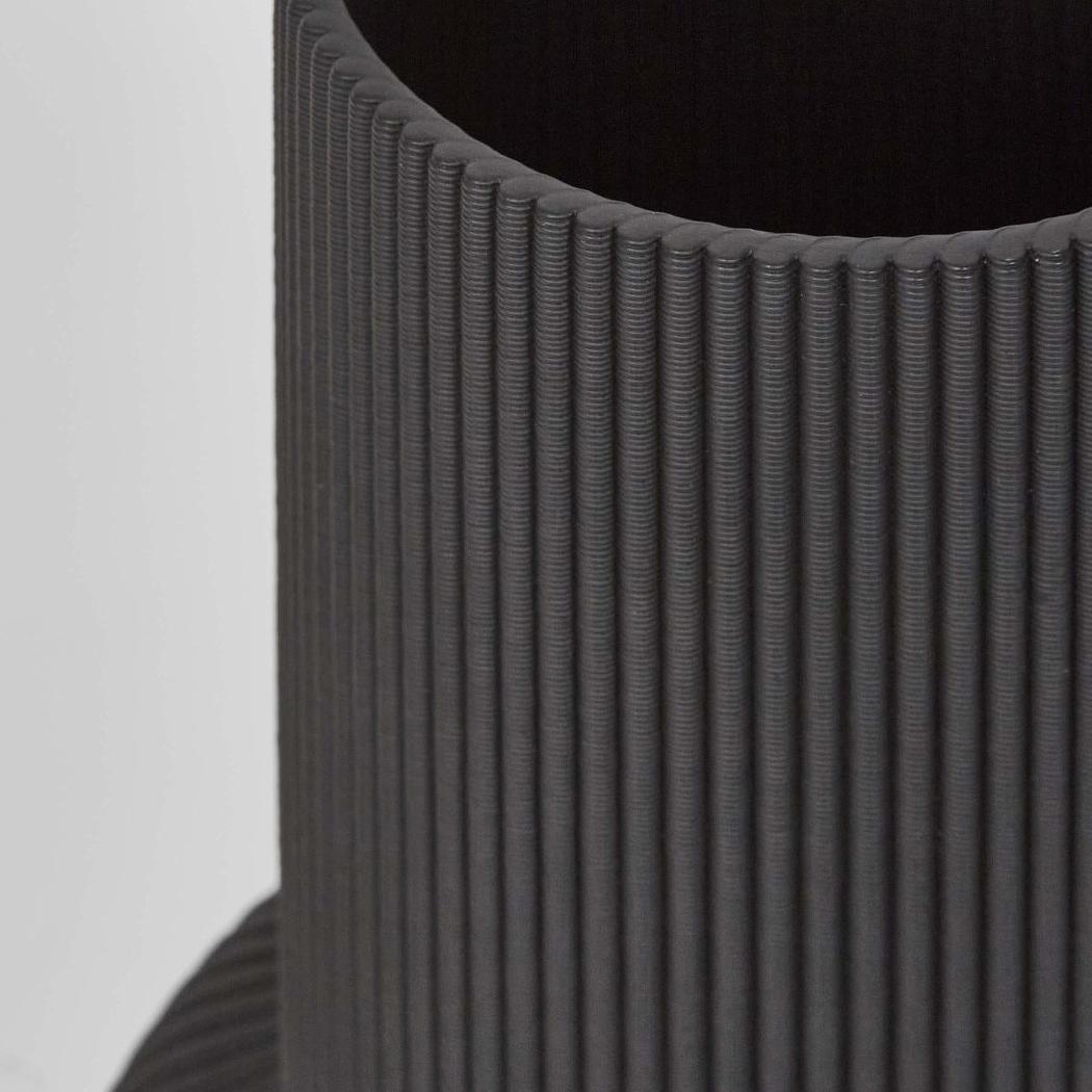 Hend 3D Vase LGE Black