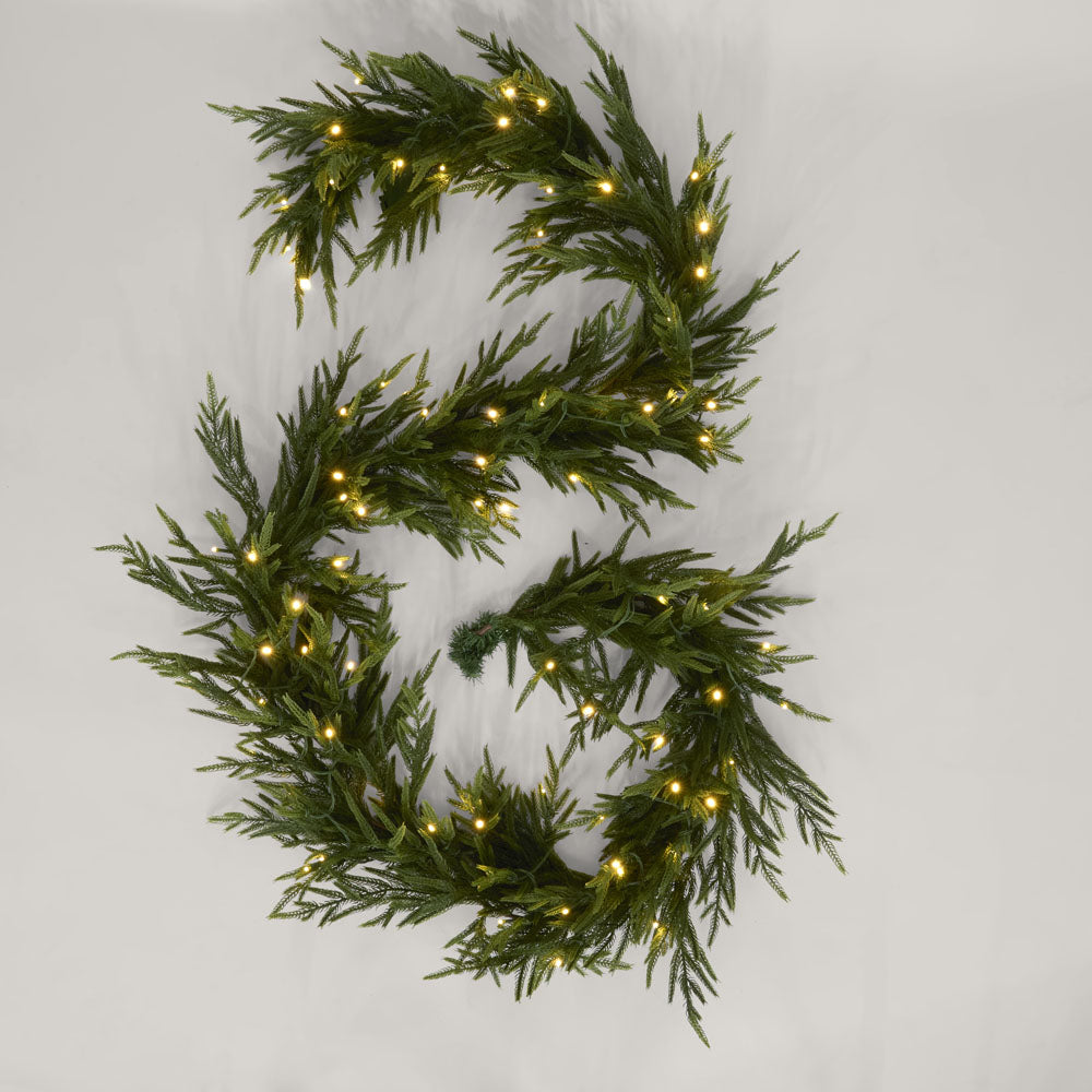 Soft-Touch Light Up Garland 270cm