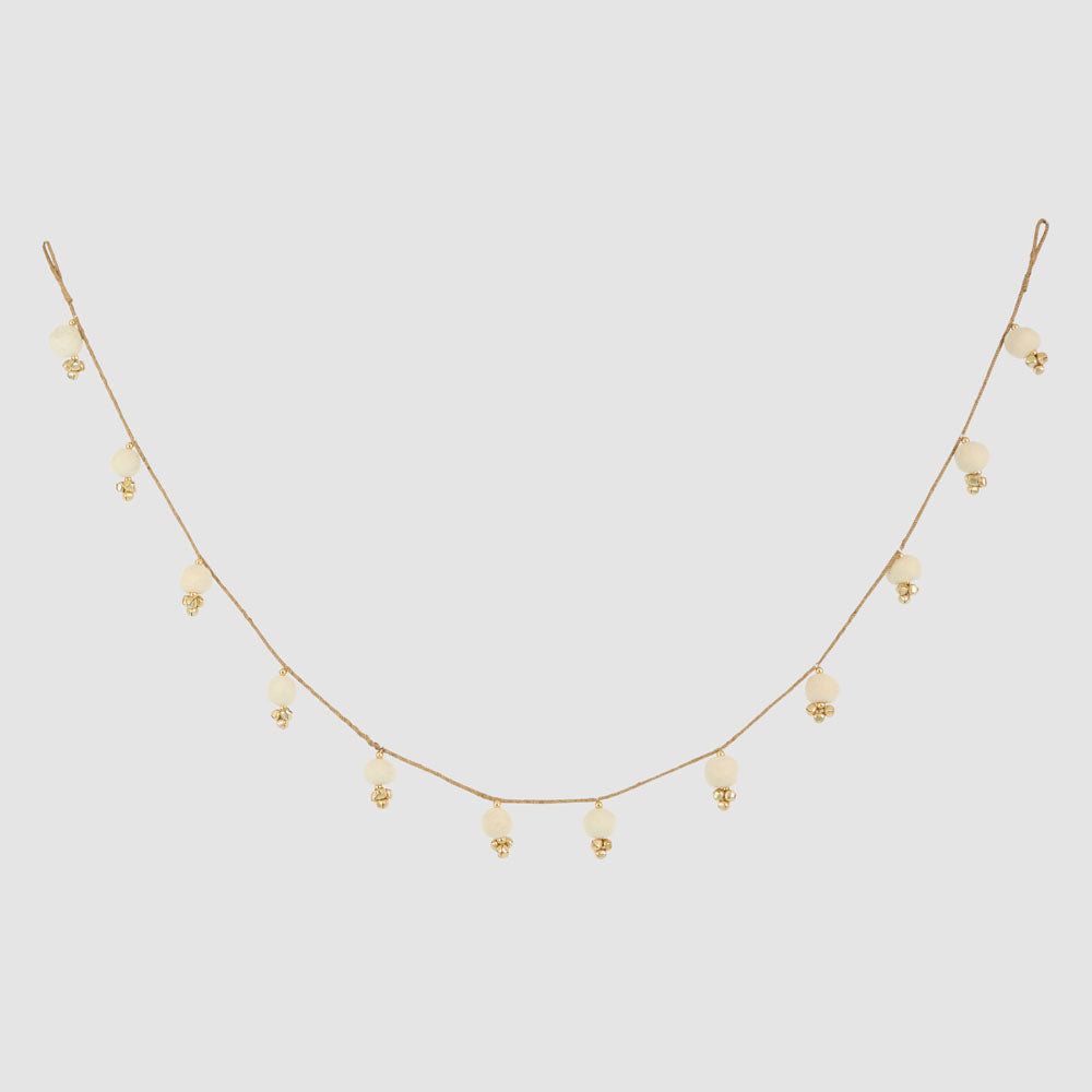 Ivoire Pompom Garland
