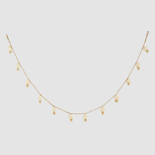 Ivoire Pompom Garland