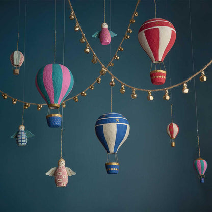 Belle Cluster Garland