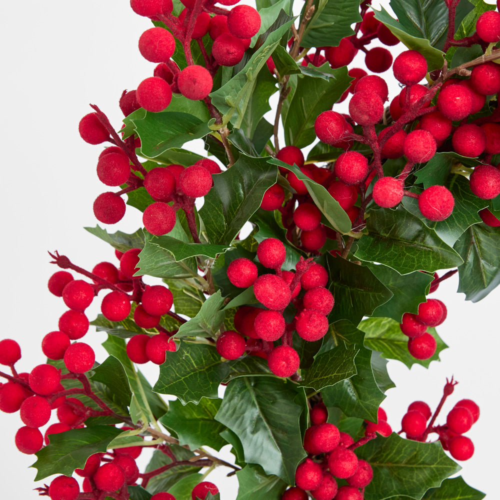 Holly Verdant Leaf Wreath 65cm